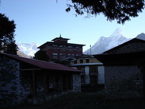 Tyangboche Trekking